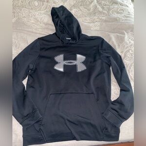 NWOT Under Armour Boys Black Hoodie size L